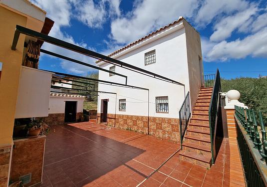 Villa in Periana