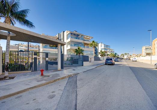 Apartment in Orihuela Costa