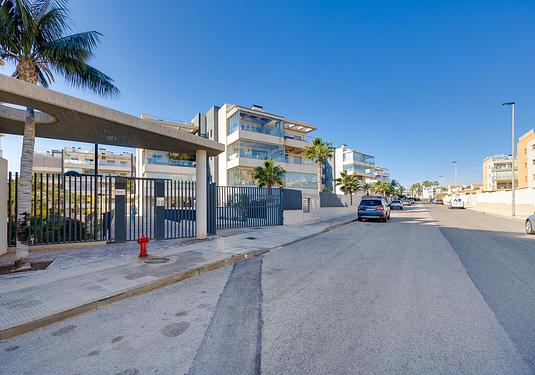 Apartment in Orihuela Costa