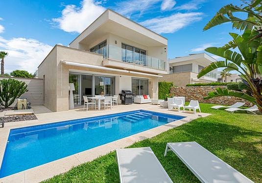 Villa in Orihuela Costa