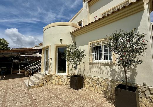 Villa in Orihuela Costa