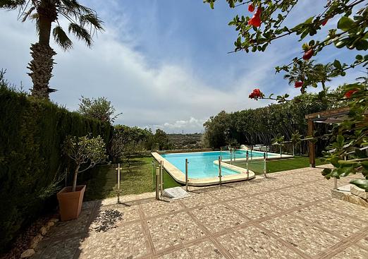 Villa in Orihuela Costa