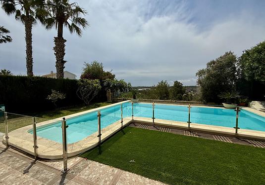 Villa in Orihuela Costa