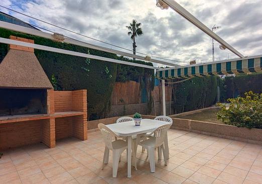 Villa in Mil Palmeras