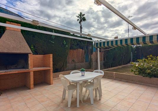 Villa in Mil Palmeras