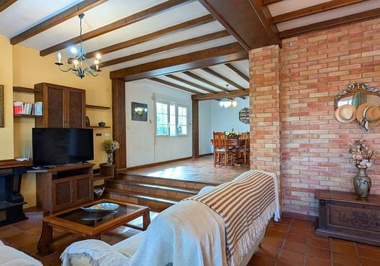 Villa in Mil Palmeras