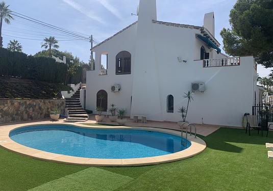 Villa in Villamartin