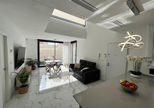 Villa in Los Montesinos