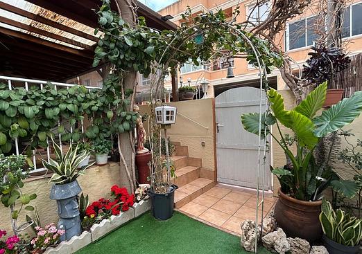 Villa in Los Montesinos