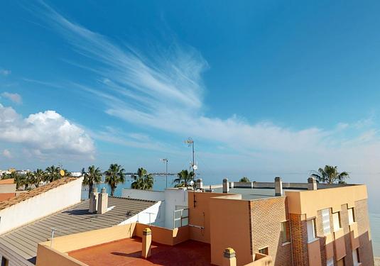 Apartment in Los Alcazares