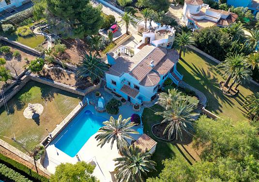Villa in Denia