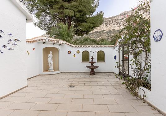 Villa in Denia
