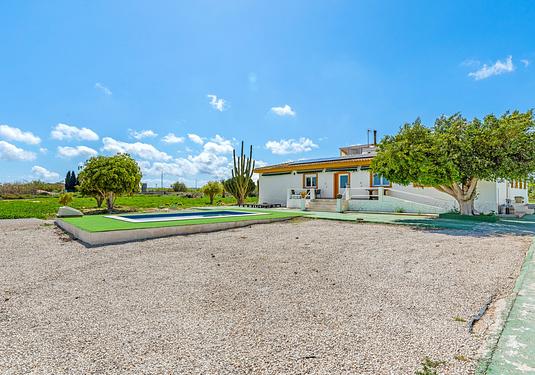 Villa in Los Montesinos