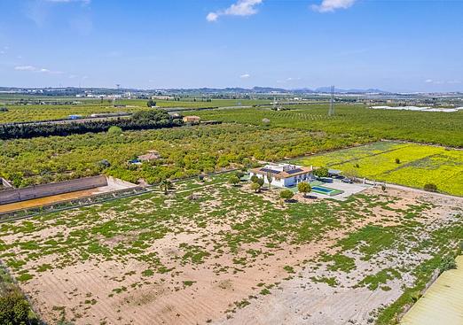 Villa in Los Montesinos