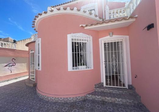 Villa in Playa Flamenca