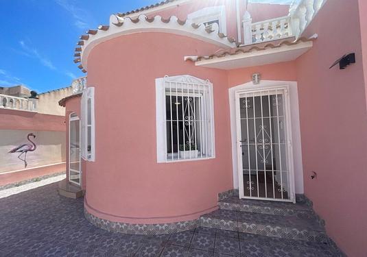 Villa in Playa Flamenca