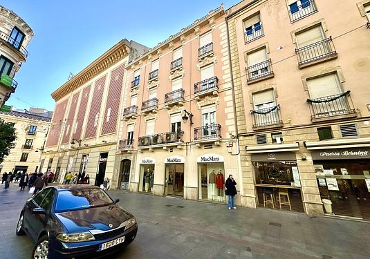 Commercial in Granada