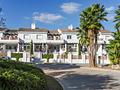 Town house in Lauro Golf