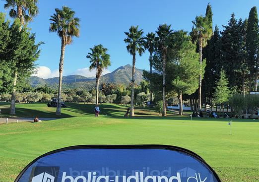 Town house in Lauro Golf