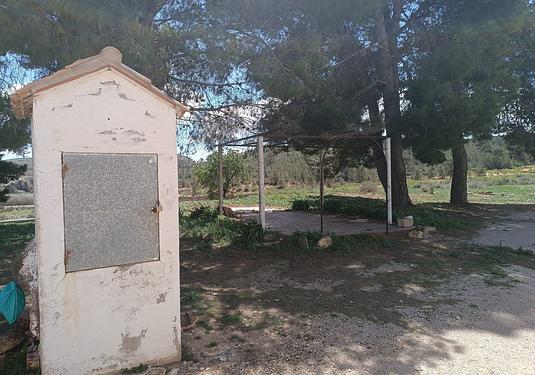 Country house in Yecla