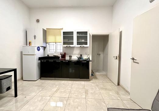 Commercial in Playa Flamenca