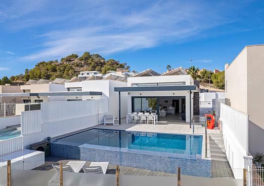 Villa in San Miguel de Salinas