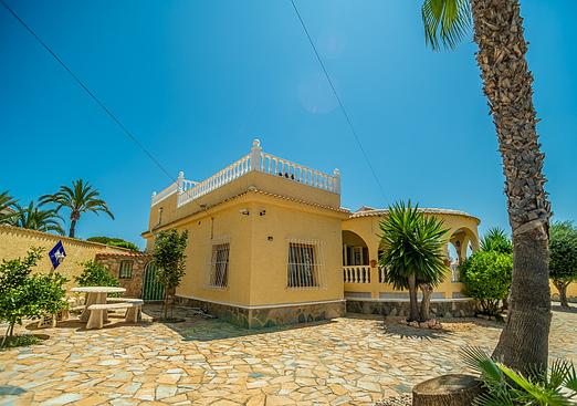 Villa in Torrevieja