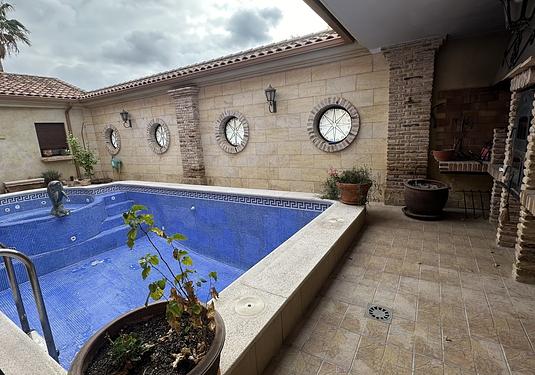 Villa in San Miguel de Salinas