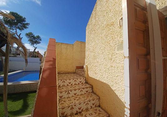 Town house in Los Balcones