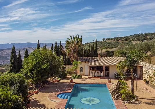 Villa in Periana