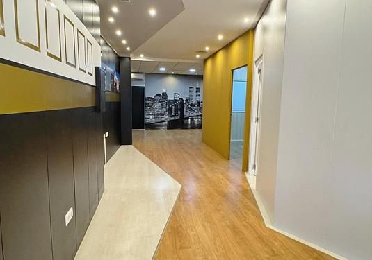 Commercial in Guardamar del Segura