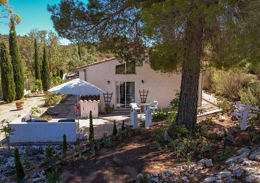 Country house in Ayora