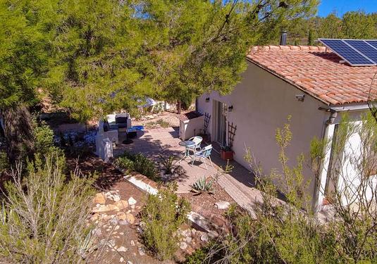 Country house in Ayora