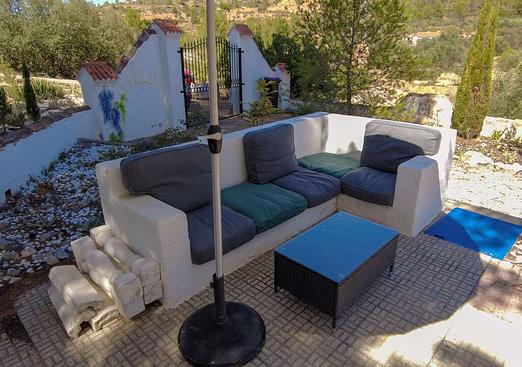 Country house in Ayora