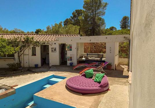 Country house in Ayora