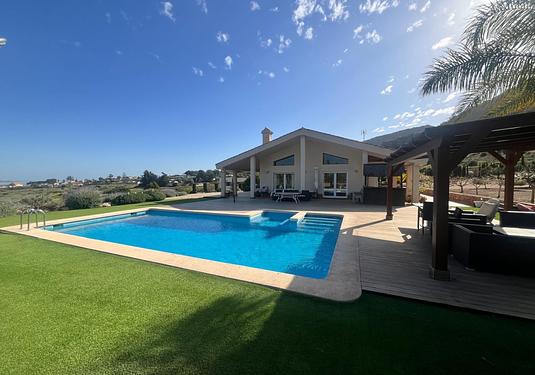 Villa in Los Belones