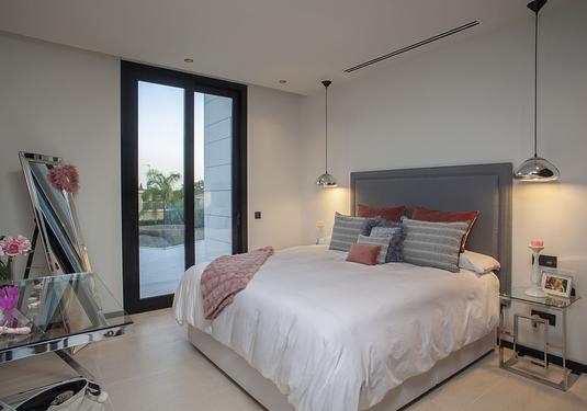 Villa in Nueva Andalucía