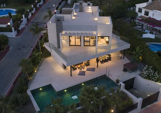 Villa in Nueva Andalucía