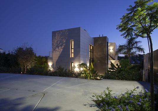 Villa in Nueva Andalucía