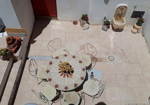 Town house in Raspay