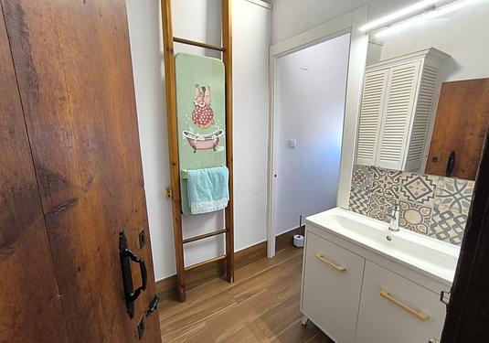 Town house in Raspay