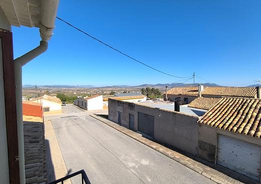 Town house in Raspay