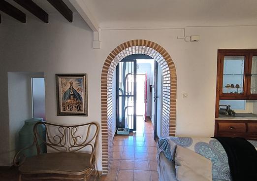 Town house in Raspay