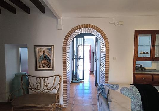 Town house in Raspay