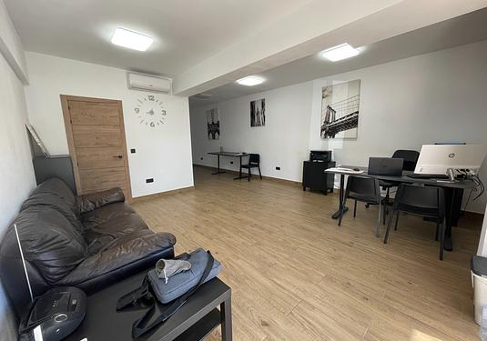 Commercial in Guardamar del Segura