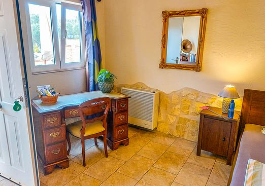 Commercial in Hondón de las Nieves