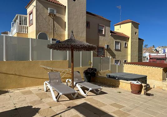 Apartment in San Miguel de Salinas
