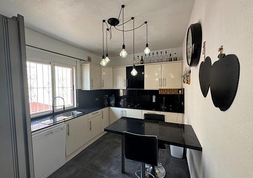 Apartment in San Miguel de Salinas