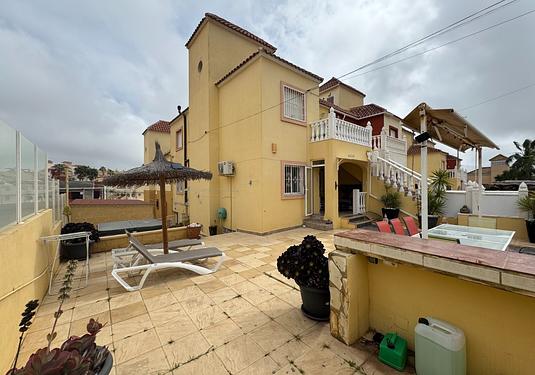 Apartment in San Miguel de Salinas