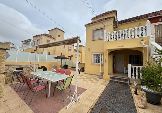 Apartment in San Miguel de Salinas